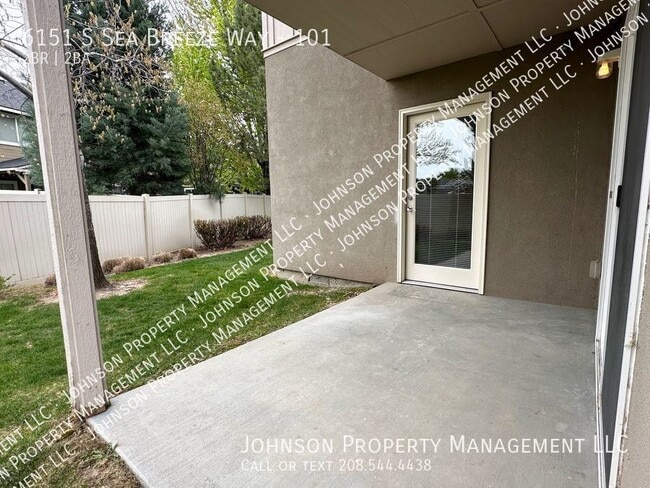 Building Photo - 6151 S Sea Breeze Way