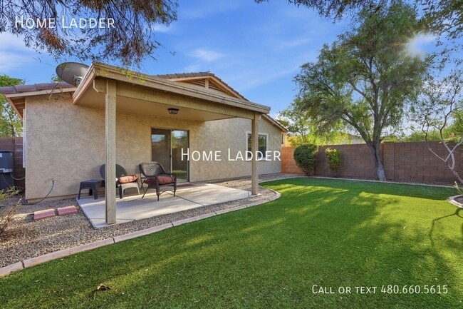 Building Photo - 44760 W Paitilla Ln