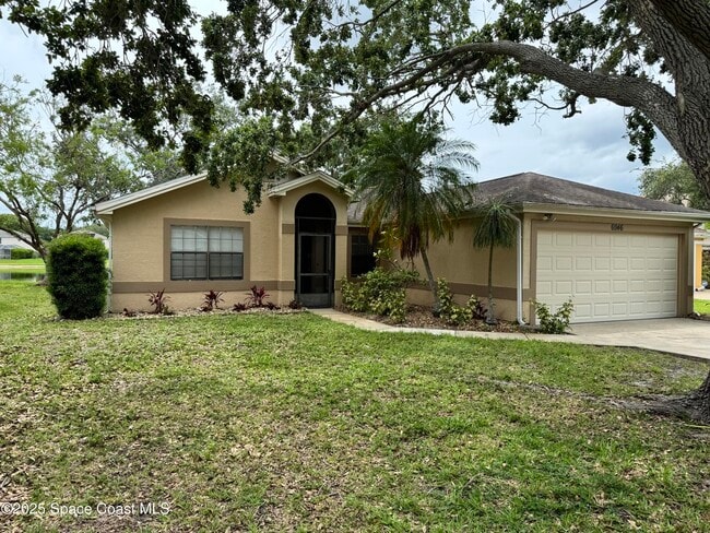 Primary Photo - 6946 Hammock Lakes Dr