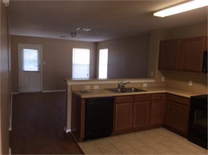Building Photo - 846 Indian Meadow Dr