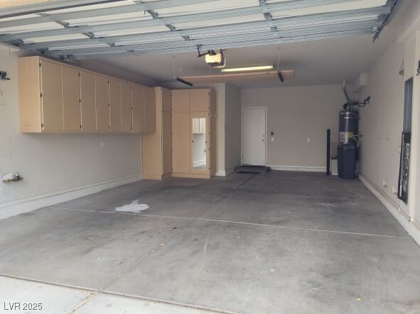 Building Photo - 8501 Sherwood Park Dr
