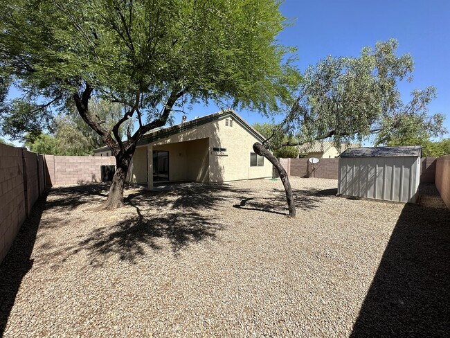 Building Photo - 2425 S 159th Ln