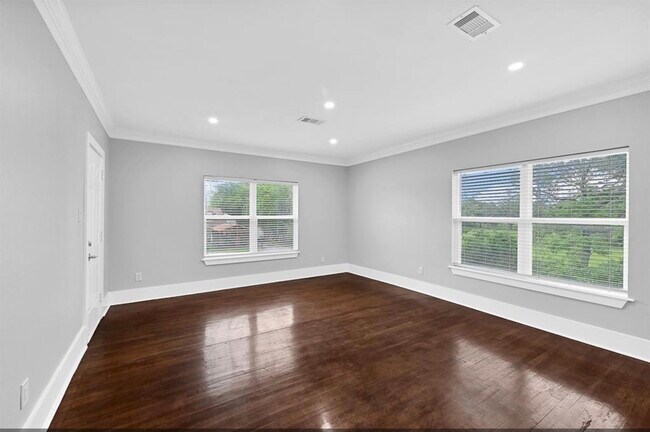 Building Photo - 12430 Pecan Ct