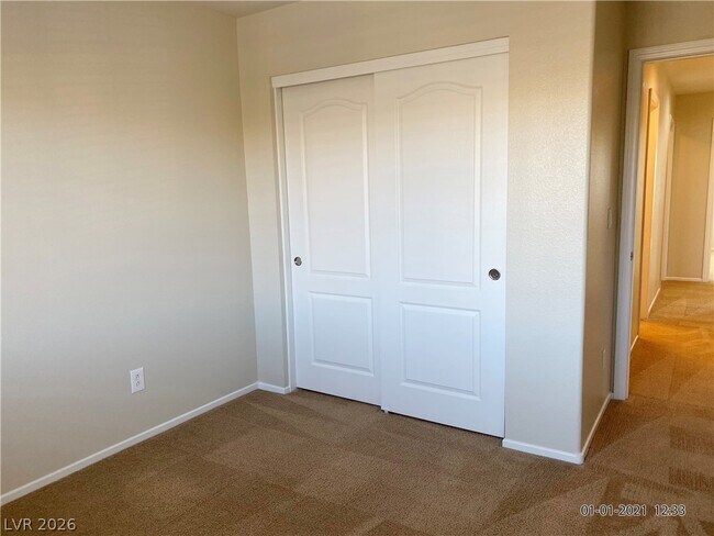 Building Photo - 3409 W Perching Bird Ln