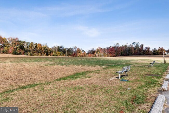 Building Photo - 15205 Orchard Farm Pl