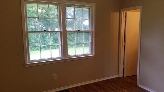 Building Photo - 4903 De Priest Ct