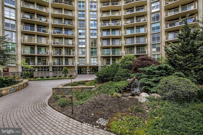 Building Photo - 9039 Sligo Creek Pkwy