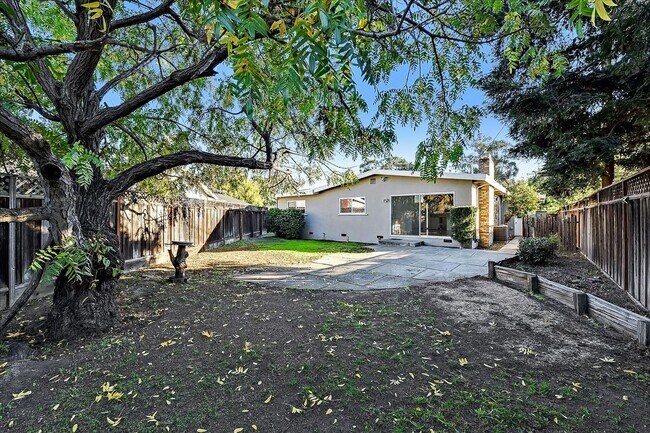 Building Photo - MID-CENTURY MODERN ON WILLOW GLEN BORDER -  SPACIOUS LOT