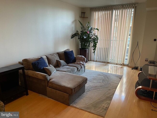 Building Photo - 1000 New Jersey Ave SE