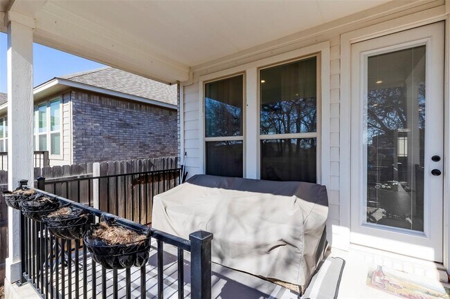 Building Photo - 133 Goshen Dr