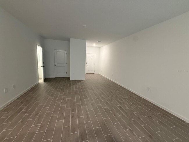 Building Photo - 3674 SE 37th Ct