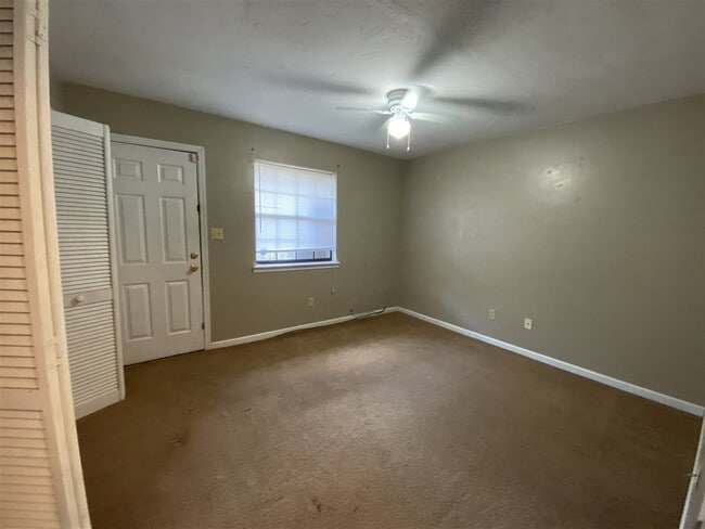 Building Photo - 1159 Ocala Rd