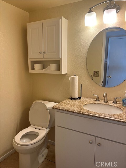 Building Photo - 42 Candlewood Way