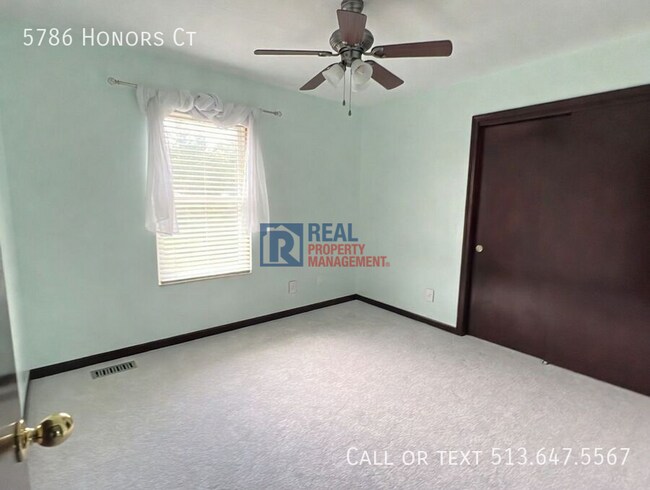 Building Photo - 5786 Honors Ct