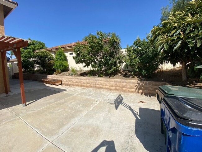 Building Photo - Pasatiempo 4 Bedroom Home