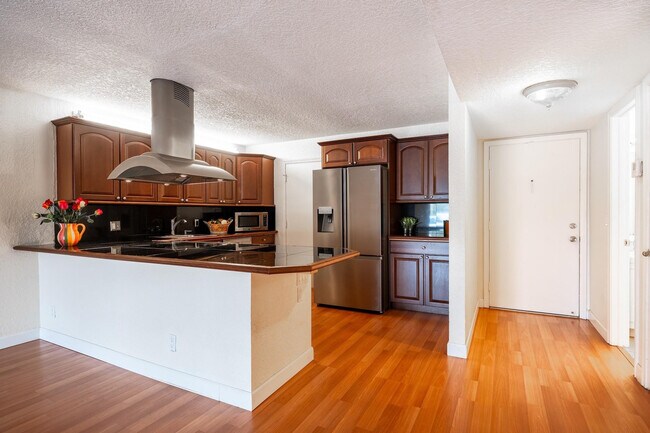 Building Photo - 22605 SW 66th Ave