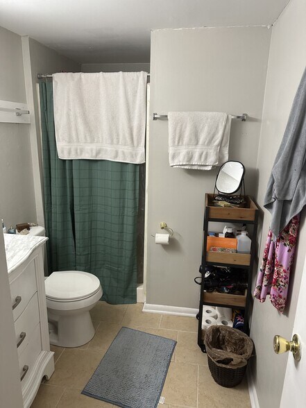 Bathroom 2 - 229 E King St