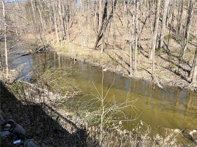 Building Photo - 189 Fair St