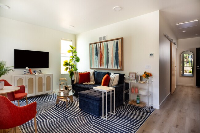 Building Photo - 1260 Quincy St