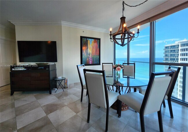 Building Photo - 3101 S Ocean Dr