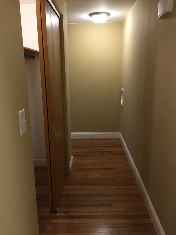 Hallway - 1024 W Lorain St