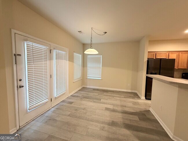Building Photo - 220 Brookhaven Ct