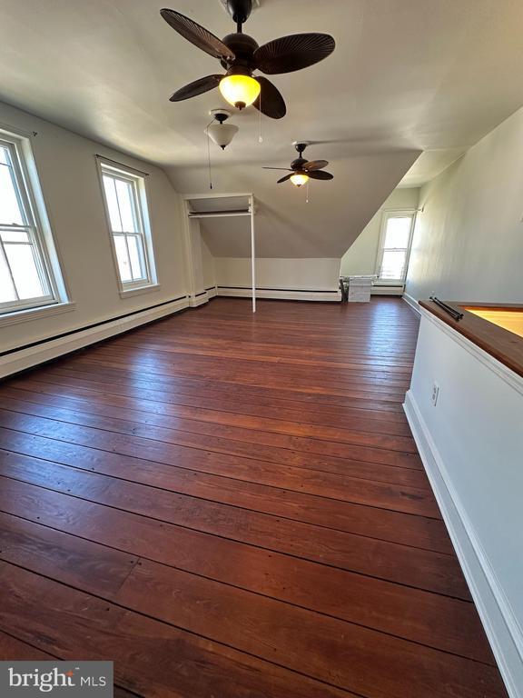 Building Photo - 22 Bispham St