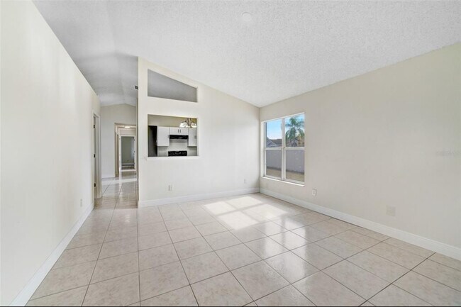 Building Photo - 1965 Teaberry Ct