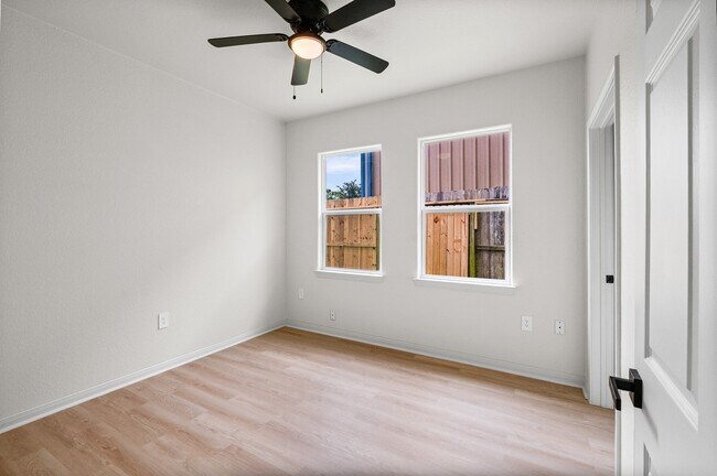 Building Photo - 4415 Castor St