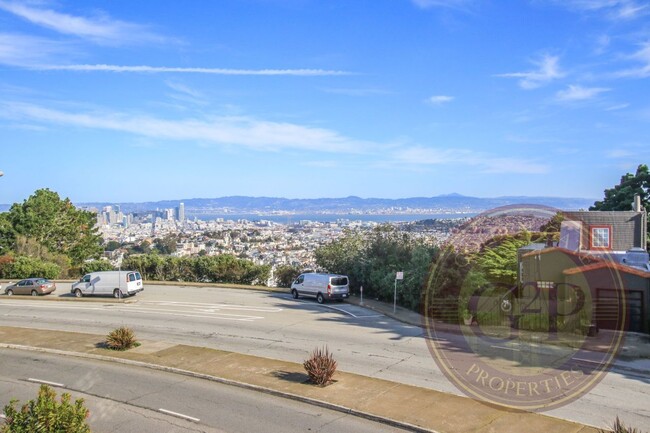 Building Photo - Twin Peaks - 2 BR, Office, 2.5 BA Townhome...