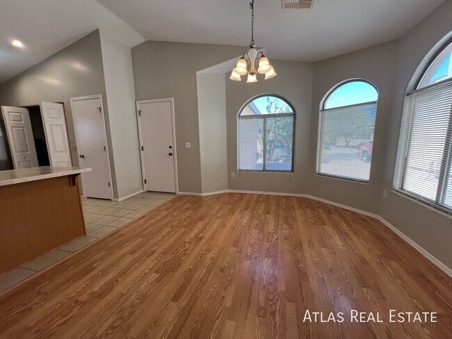 Building Photo - 6510 E Garden Stone Dr