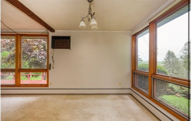 Building Photo - 120 Donovan Dr