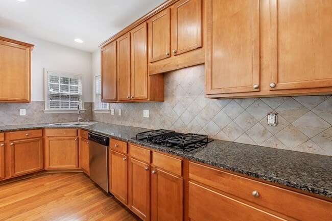 Building Photo - 279 Collins View Ct