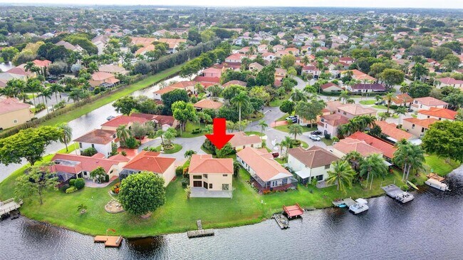 Building Photo - 12561 Shoreside Ln