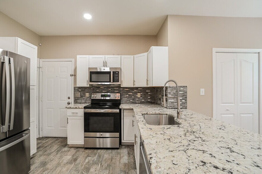 Building Photo - 2605 Brahman Meadows Ln