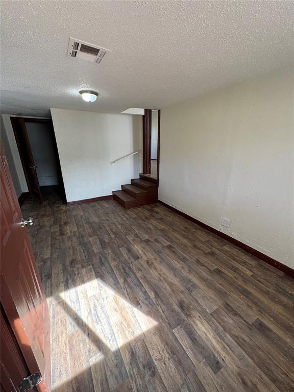 Building Photo - 2119 NE 26th St