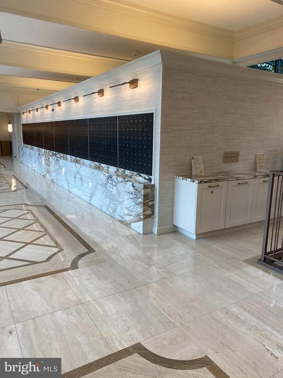 Building Photo - 5225 Pooks Hill Rd