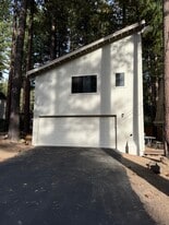 Building Photo - 210 Pelton Ln