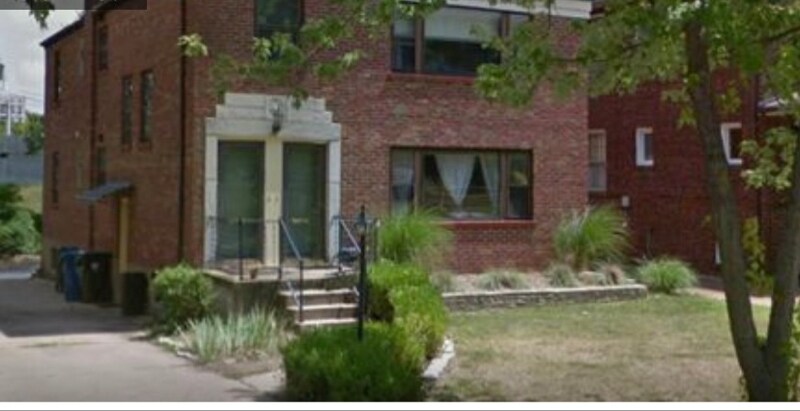 Building Photo - 1256 Moorlands Dr