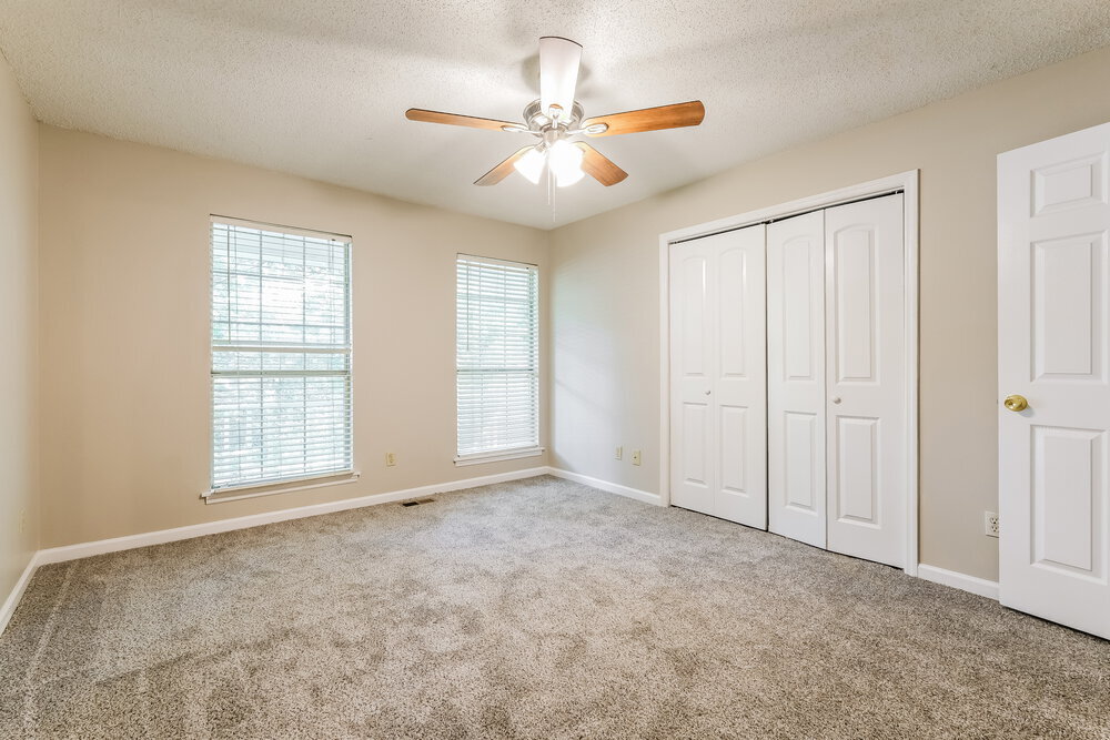 Building Photo - 4681 Woodglen Ct