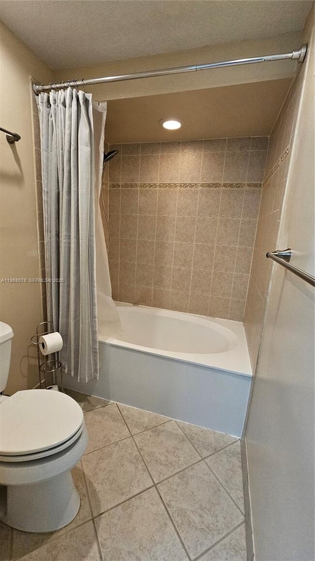 Building Photo - 6731 NW 26th Way