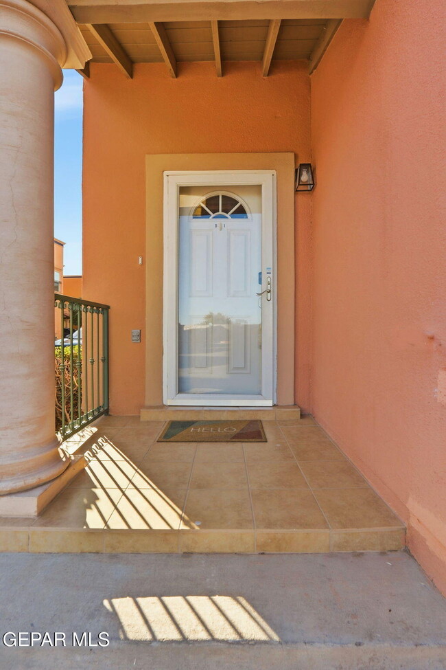 Building Photo - 3150 N Yarbrough Dr