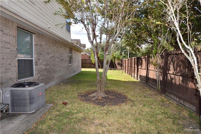 Building Photo - 3500 San Andres Ct