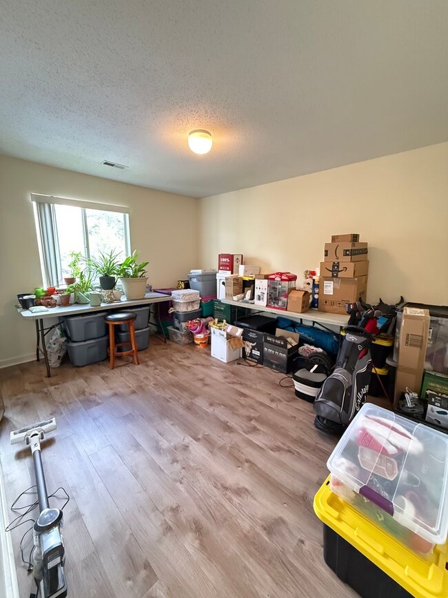 Building Photo - Peppertree