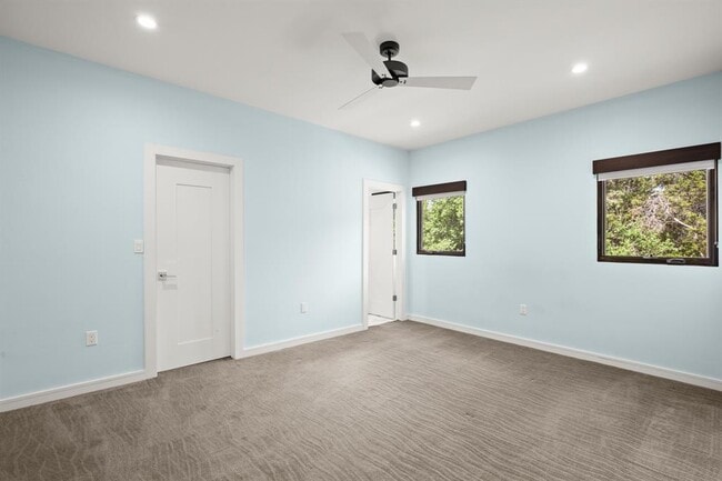 Building Photo - 500 Laurel Valley Rd