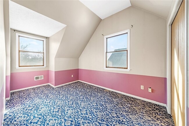 Building Photo - 775 Shelley Pkwy