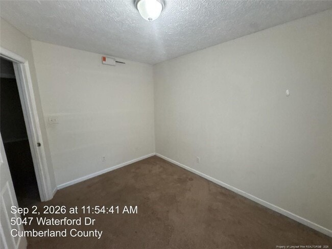 Building Photo - 5047 Waterford Dr