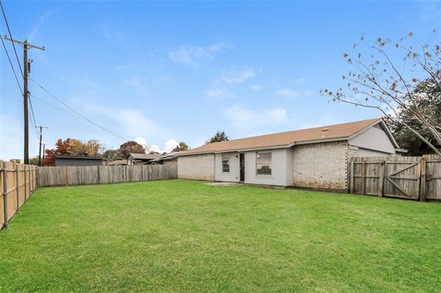 Building Photo - 1403 Berry Dr