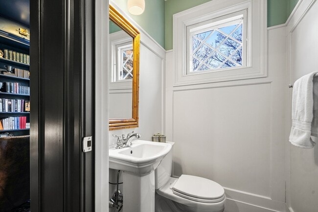 Building Photo - 3 Mount Vernon Square