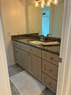 Building Photo - 4657 Fountains Dr S